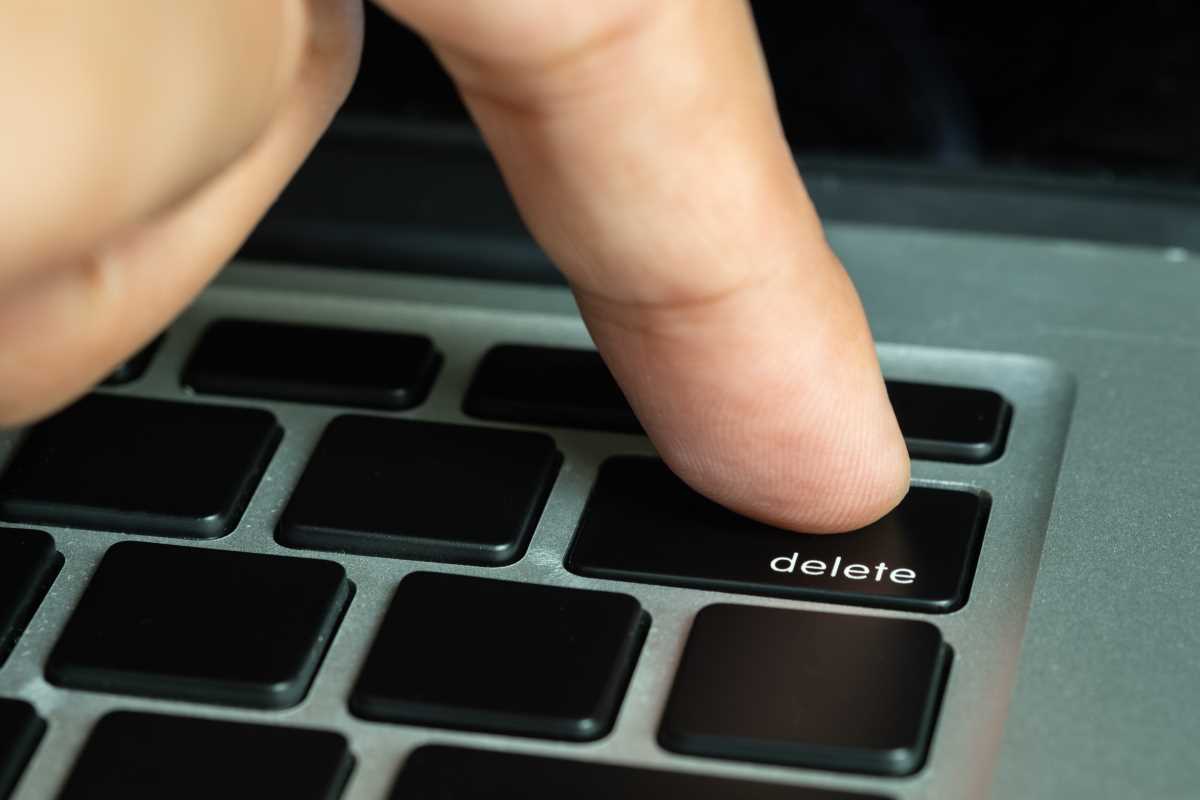 Speed Cleaning Your Desktop for a Productivity Boost
